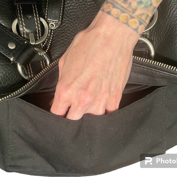 COACH Vintage Black Pebble Leather Shoulder Bag BEAUTIFUL CONDITION! - Picture 7 of 7